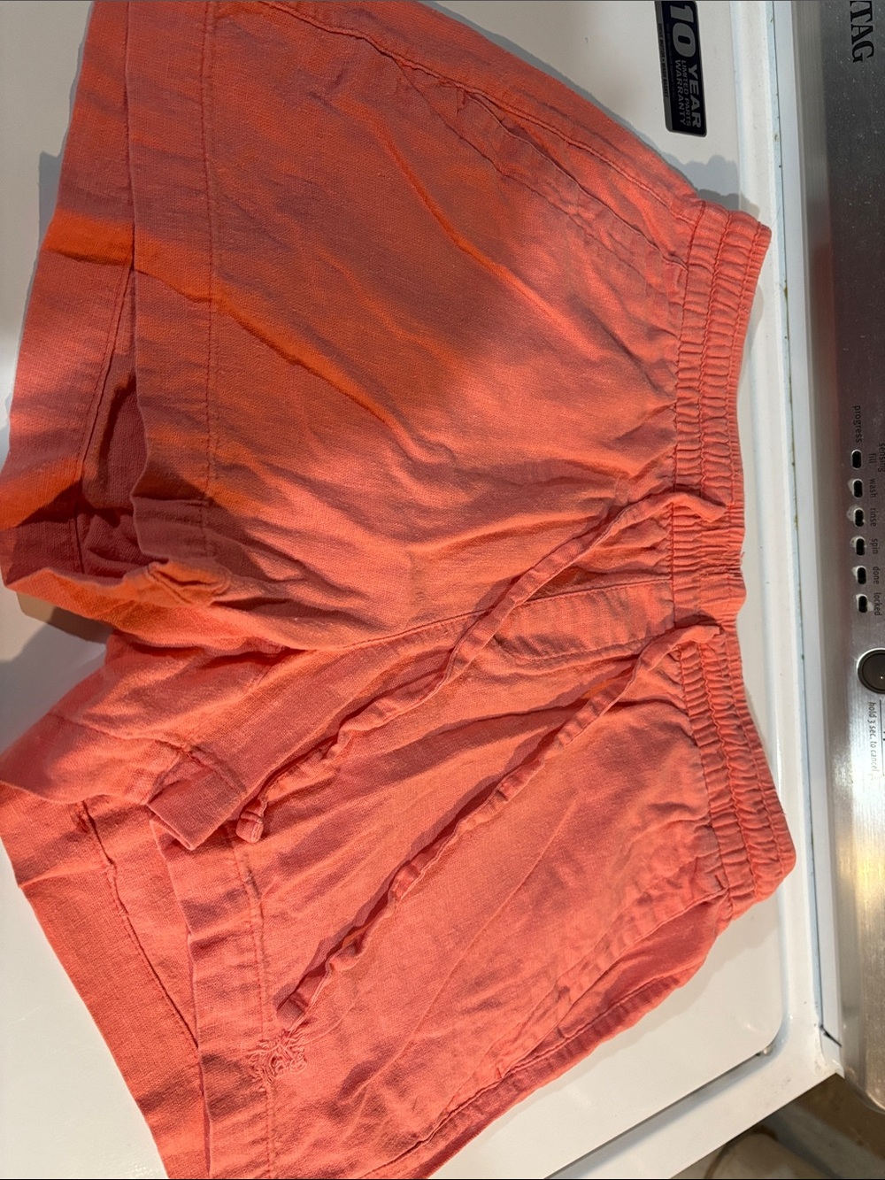 Old Navy Coral Elastic-Waist Athletic Shorts